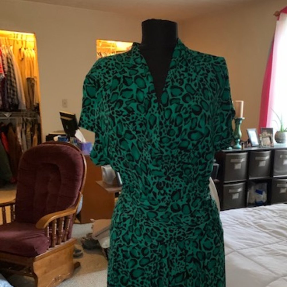 Iman - Slinky Knit Hi Low Dress, Emerald Green and Black Leopard Print - `1 X